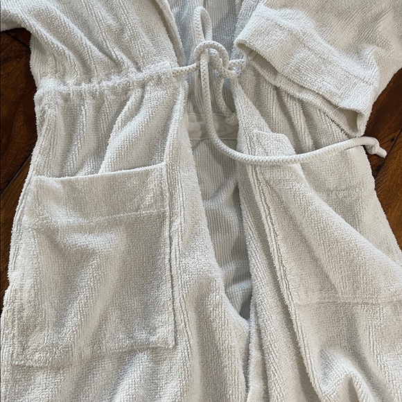 Vintage Victoria Secret Country white hooded spa shower robe sz  M/L 100% cotton - Picture 5 of 12